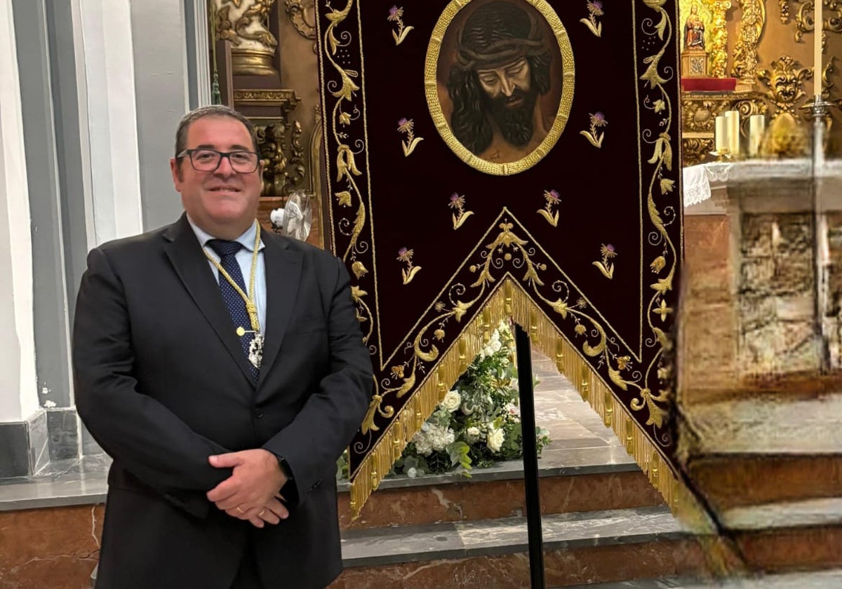 Antonio de la Rubia, hermano mayor de la Cofradía del Puerto de la Torre, en la peregrinación a San Juan.