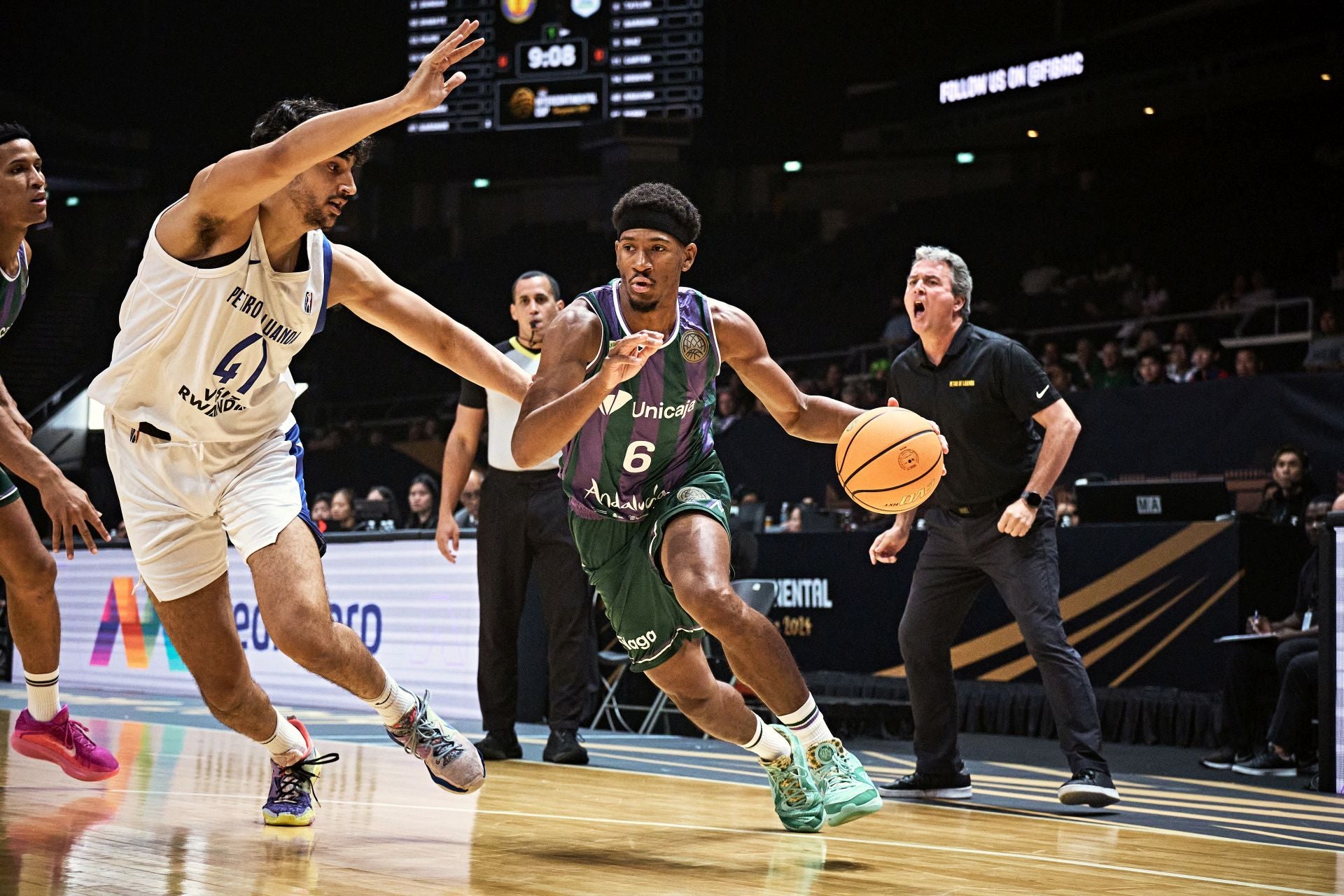 El partido Petro de Luanda - Unicaja, en imágenes