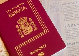 El pasaporte español es líder en Europa.