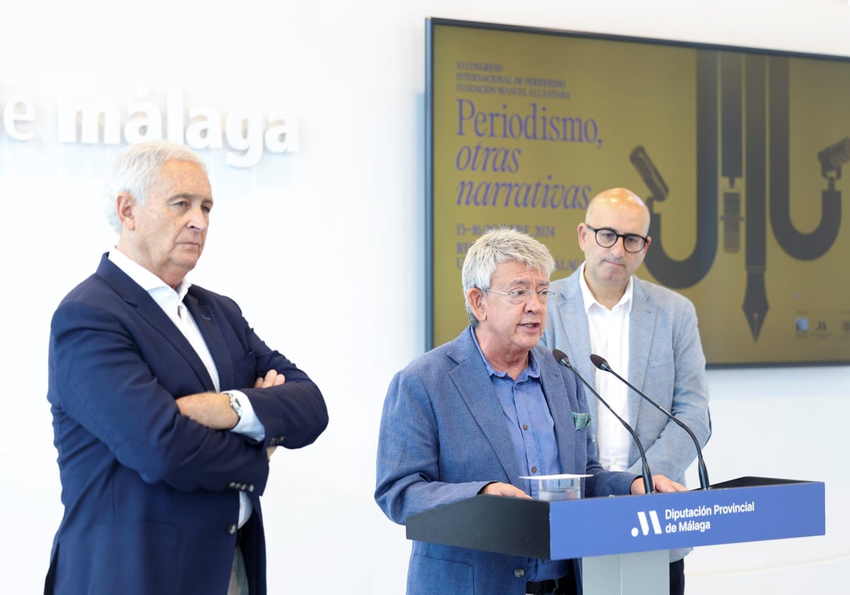 Antonio Pedraza, Guillermo Busutil y Manuel López, durante la presentación del congreso.