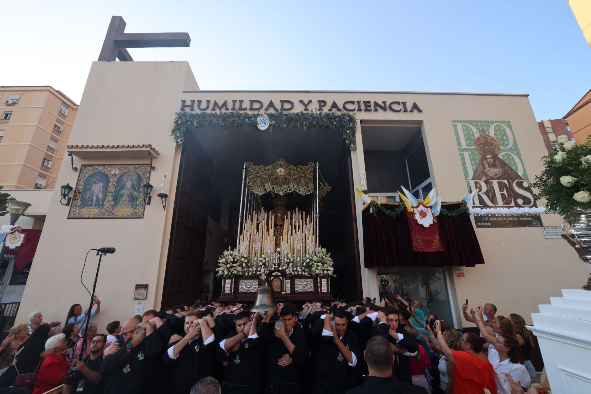 La Virgen de Dolores y Esperanza, de Humildad y Paciencia.