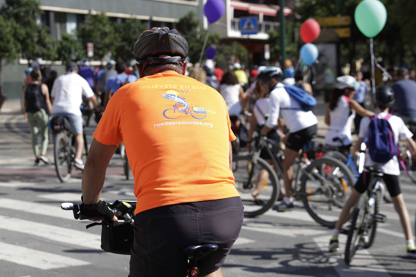 Bicicletada durante el Día Sin Coches en Málaga