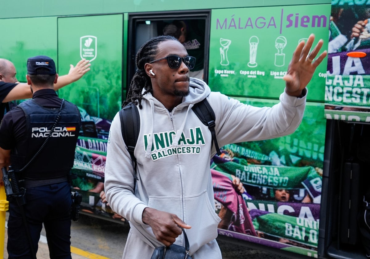 Perry, llegando al Palacio de los Deportes de Murcia para disputar la final.