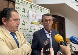 El presidente de Asaja Málaga, Baldomero Bellido y el delegado provincial de Agricultura, Fernando Fernández Tapia-Ruano