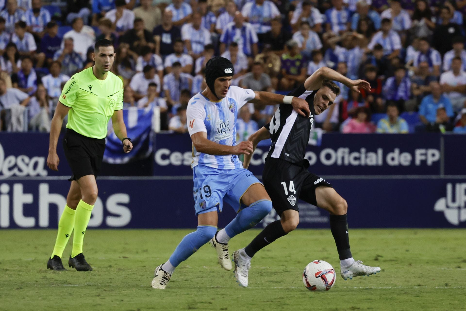 El Málaga- Elche, en imágenes