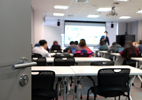 Seis profesores malagueños, nominados en los Premios al Mejor Docente de España 2024