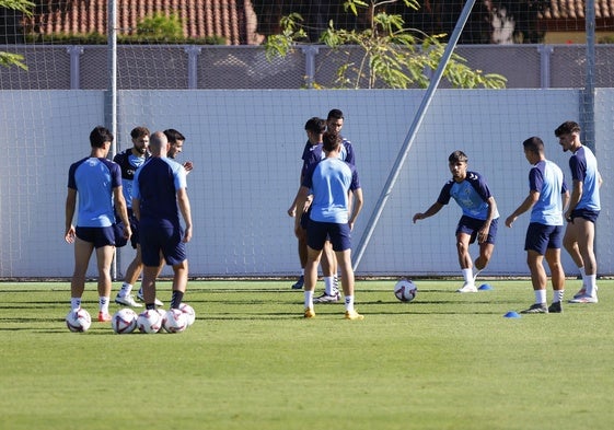 Los malaguistas, en un entrenamiento reciente.