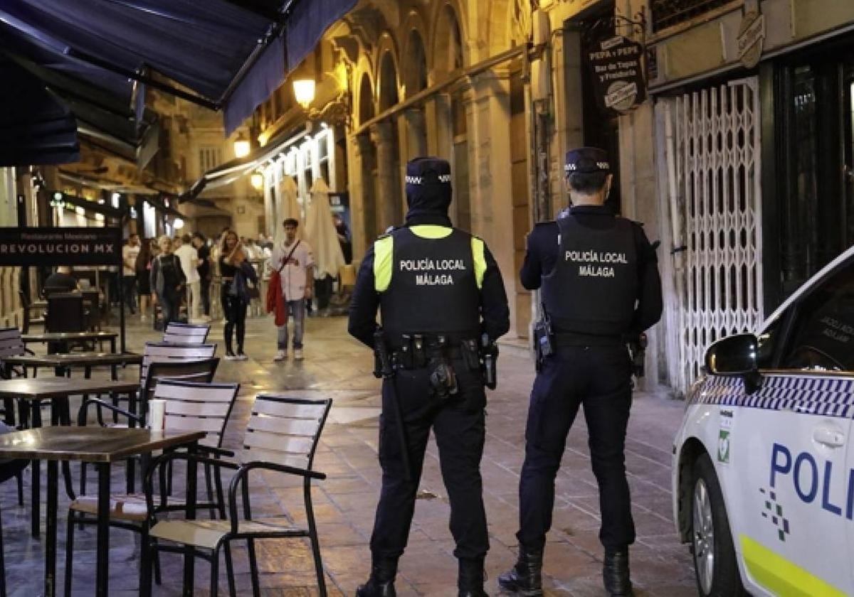 Herido un policía Local de servicio tras ser arrollado por un turismo en Málaga