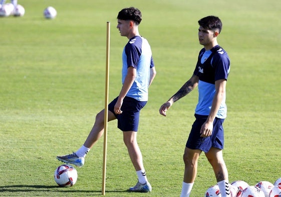 Aarón Ochoa y Antoñito Cordero, en un entrenamiento reciente.