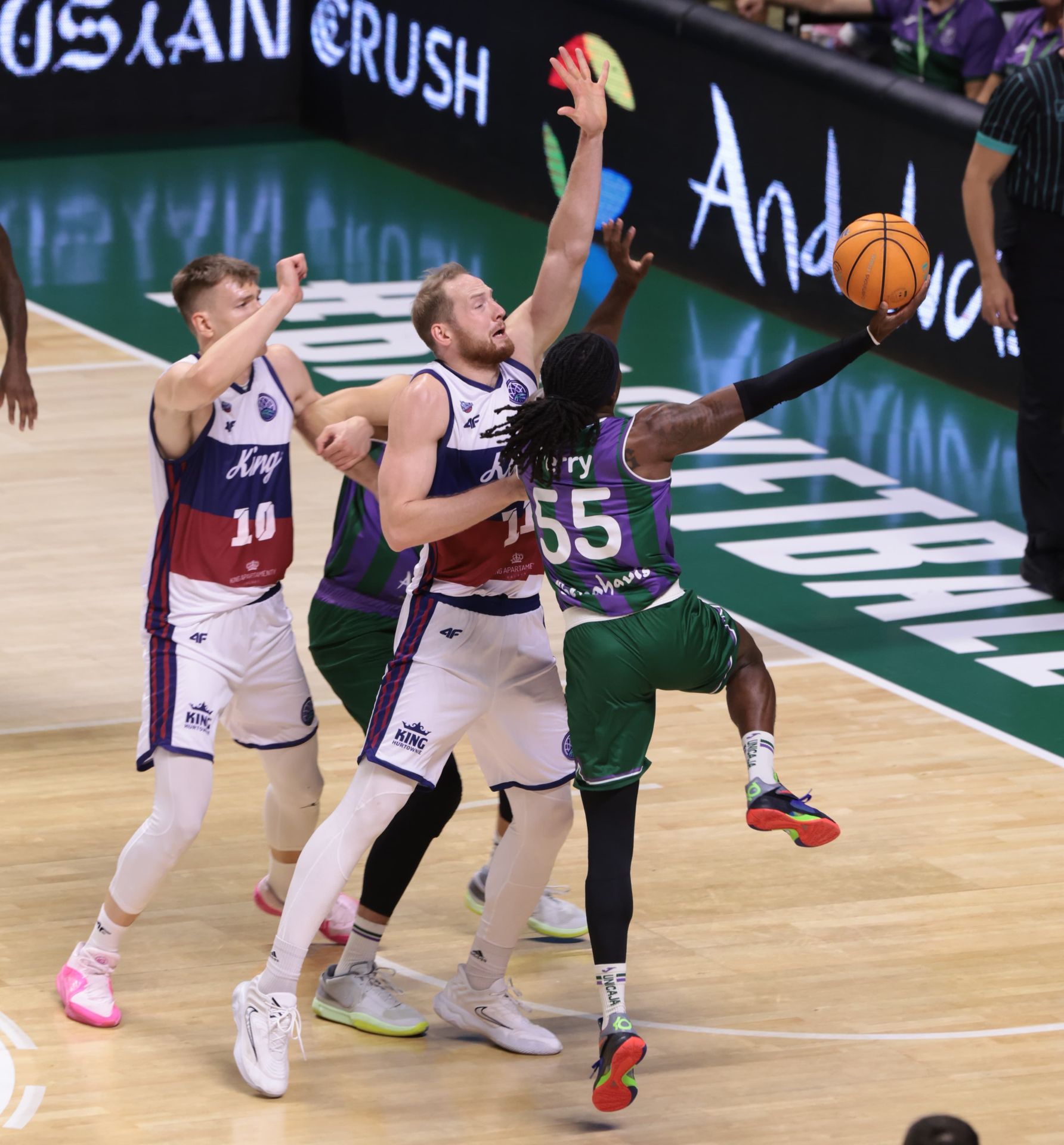 Las mejores imágenes del Unicaja-King Szczecin