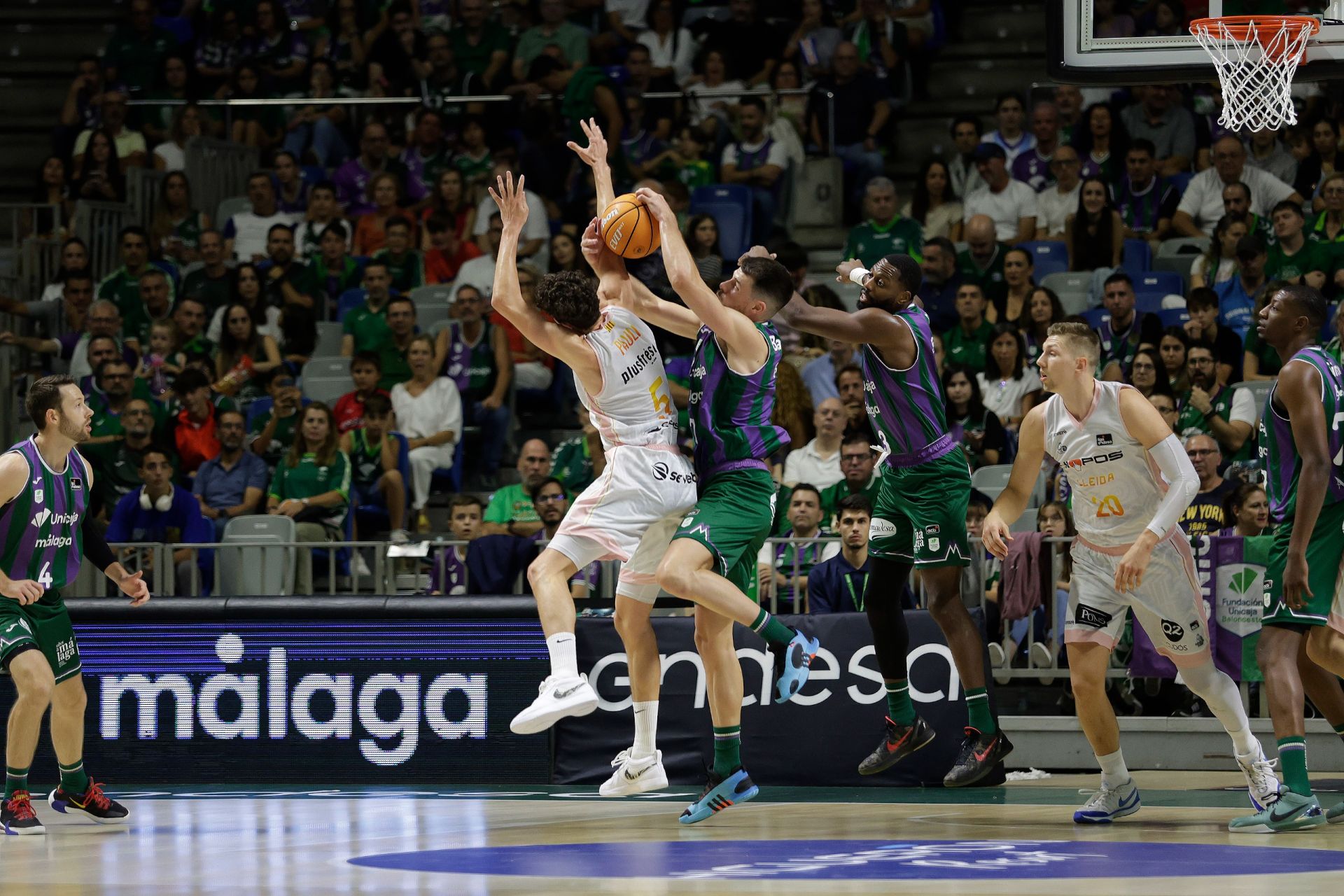 Las mejores imágenes del Unicaja-Hiopos Lleida
