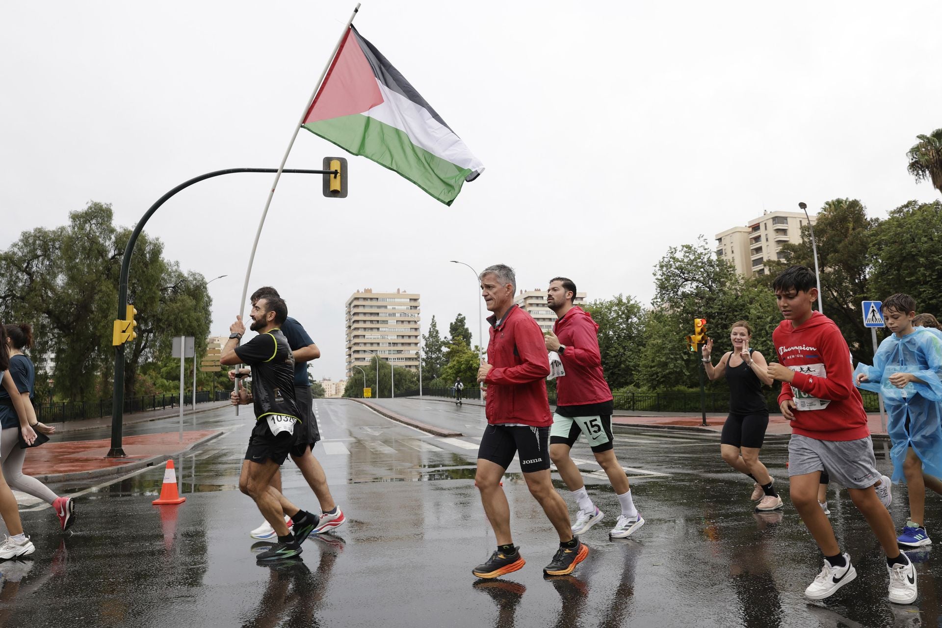 Las mejores imágenes de la Carrera Urbana Ciudad de Málaga de 2024