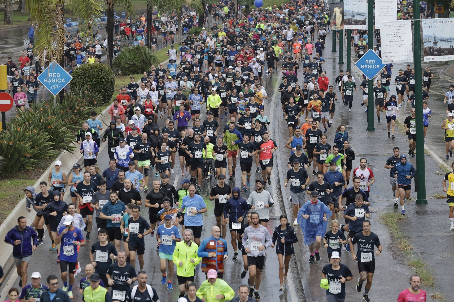 Las mejores imágenes de la Carrera Urbana Ciudad de Málaga de 2024