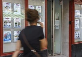 El Banco de España alerta: más del 50% de los hogares que viven de alquiler en Málaga hacen un «sobresfuerzo» para pagarlo