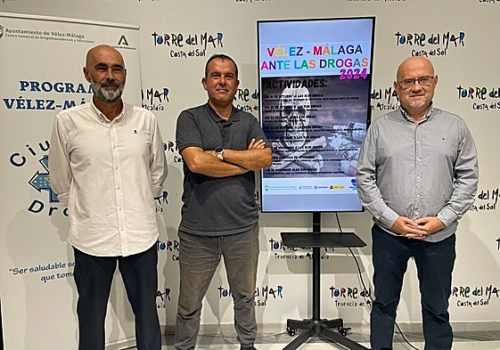 Acto de presentación de las iniciativas para luchar contra las adicciones en Vélez-Málaga.