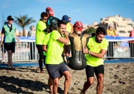 La competición de Paratriatlón en Torremolinos, en imágenes