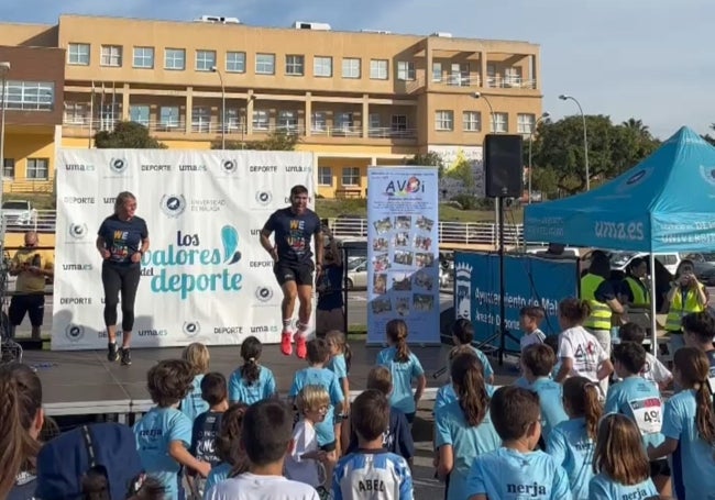 Sesión de calentamiento previa a las carreras.