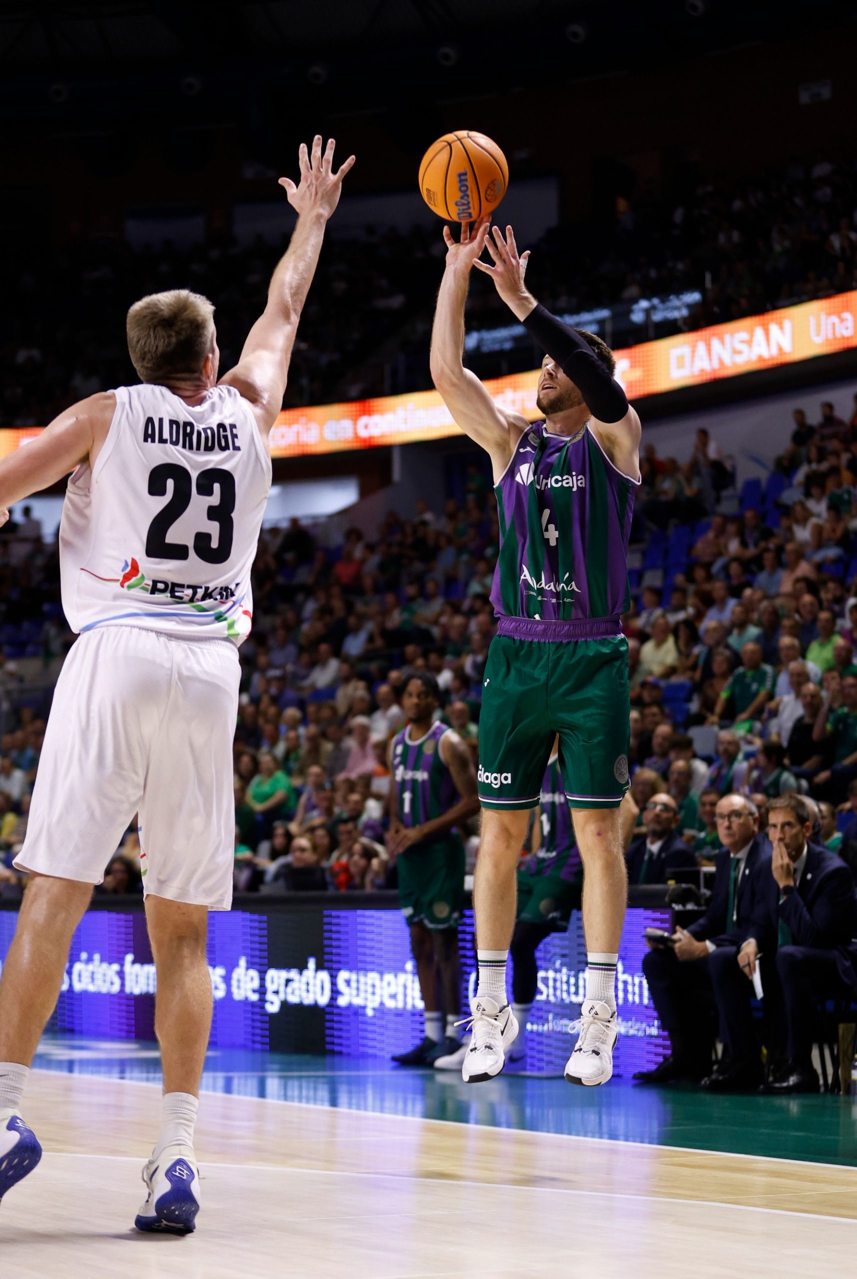 El Unicaja - Aliaga Petkimspor. en imágenes