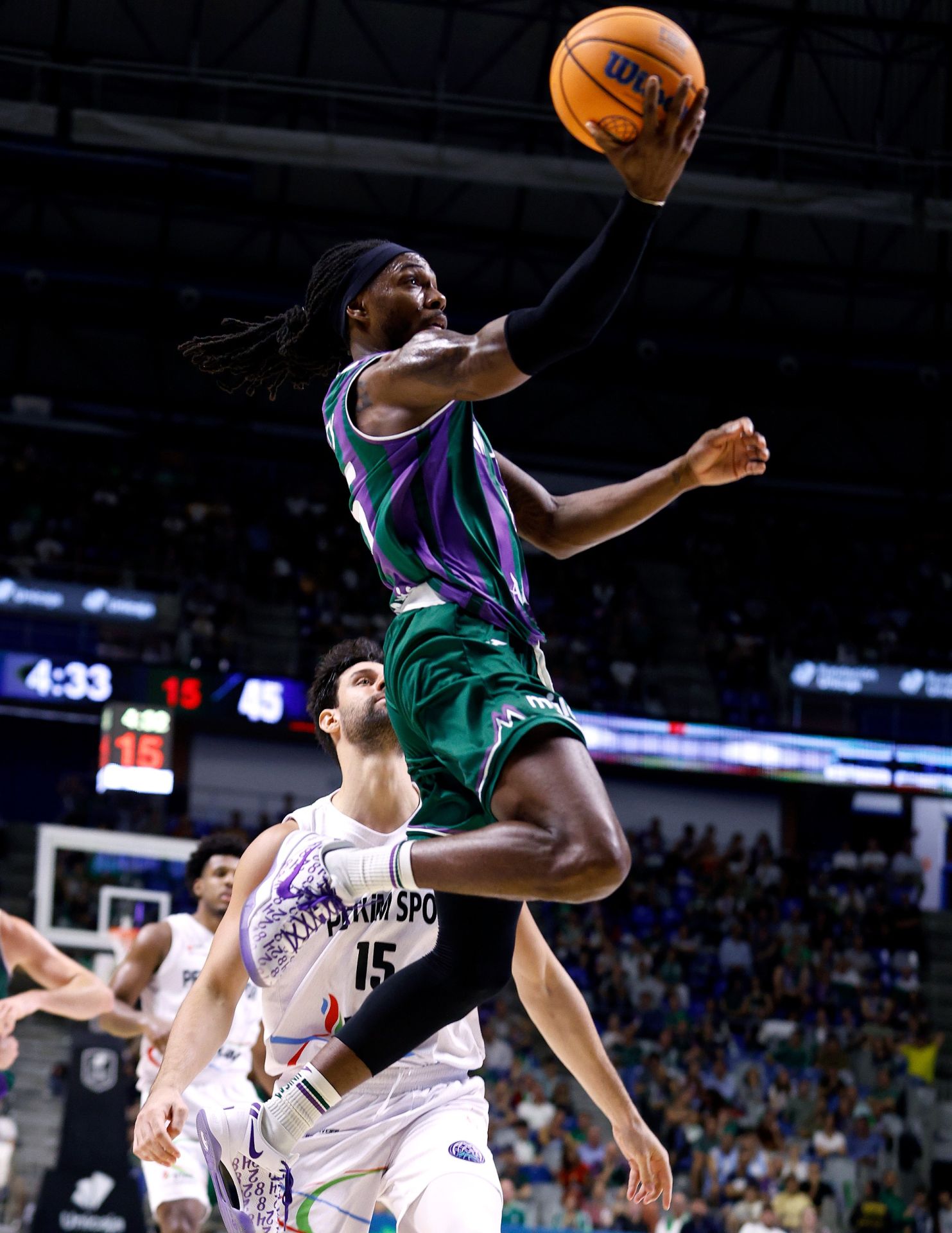 El Unicaja - Aliaga Petkimspor. en imágenes