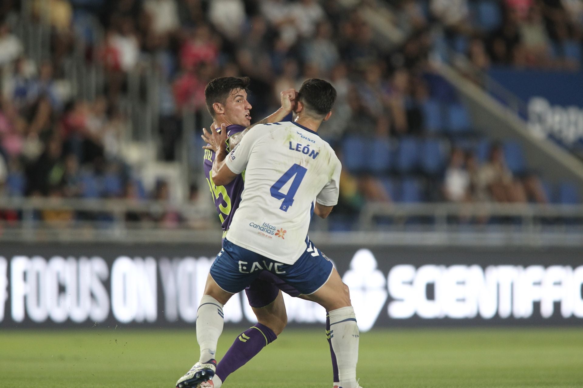 El Tenerife-Málaga, en imágenes