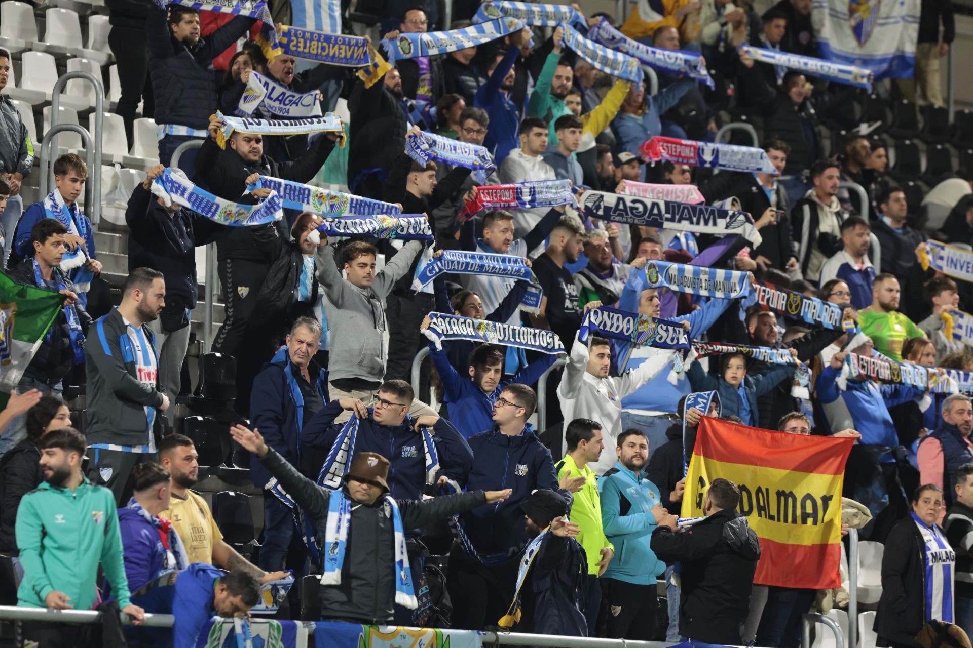 Las mejores imágenes del Estepona-Málaga en Copa del Rey