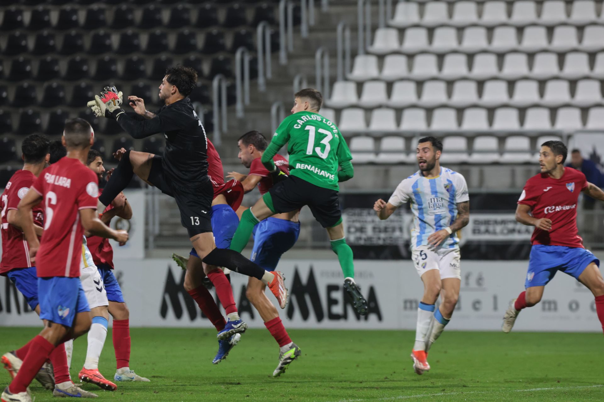 Las mejores imágenes del Estepona-Málaga en Copa del Rey