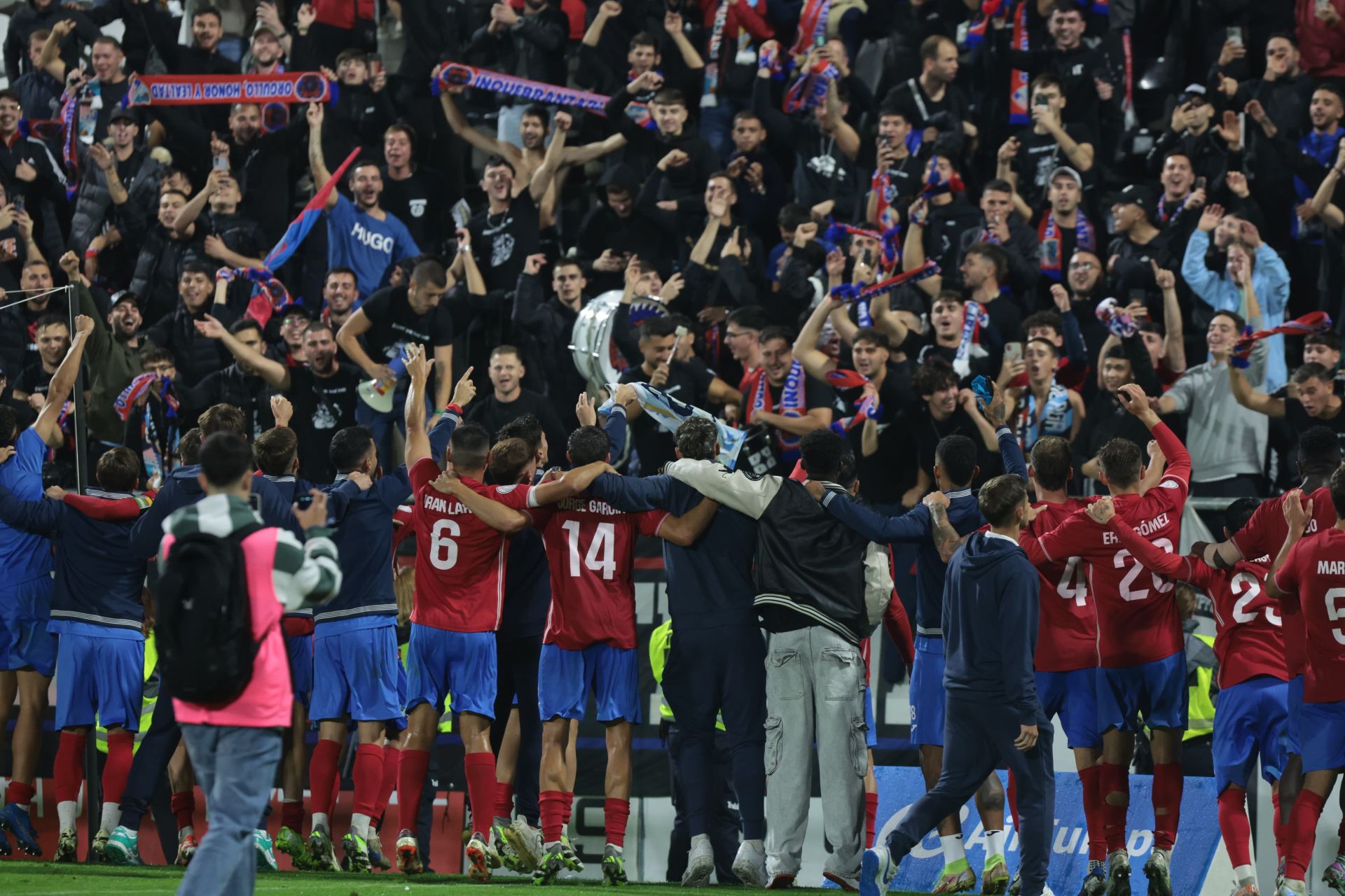 Las mejores imágenes del Estepona-Málaga en Copa del Rey