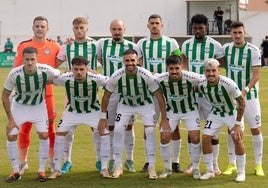 Un once del Torremolinos de esta campaña.