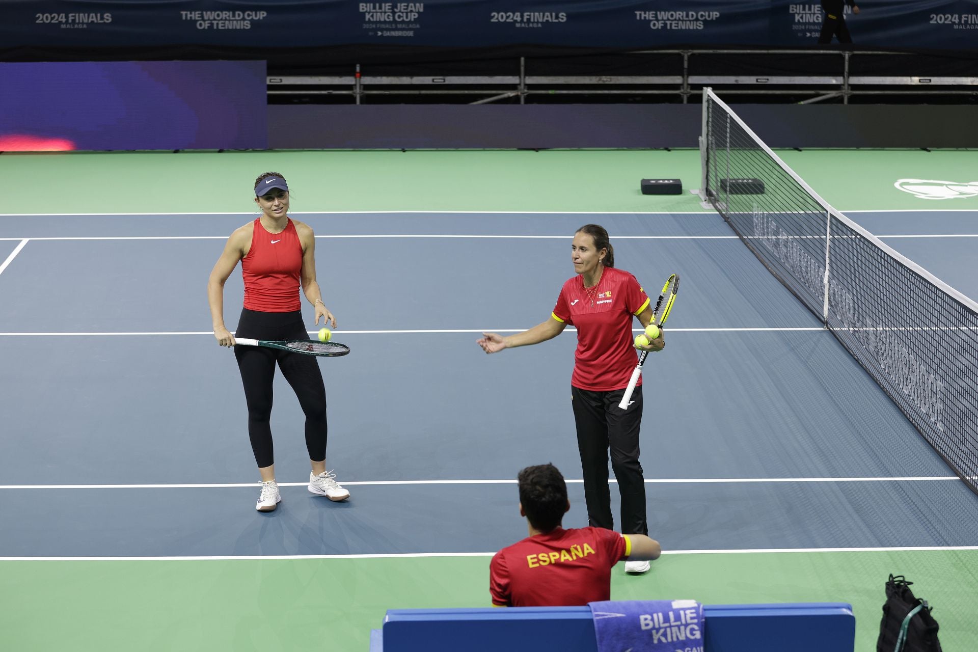 Las fotos de cómo queda la pista de tenis y el montaje para la Billie Jean King en Málaga