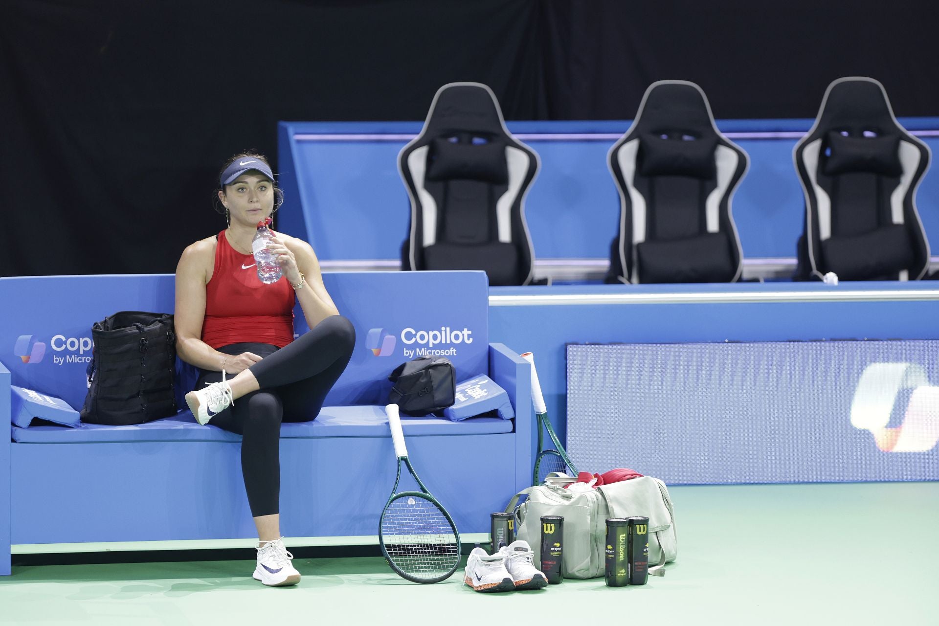 Las fotos de cómo queda la pista de tenis y el montaje para la Billie Jean King en Málaga