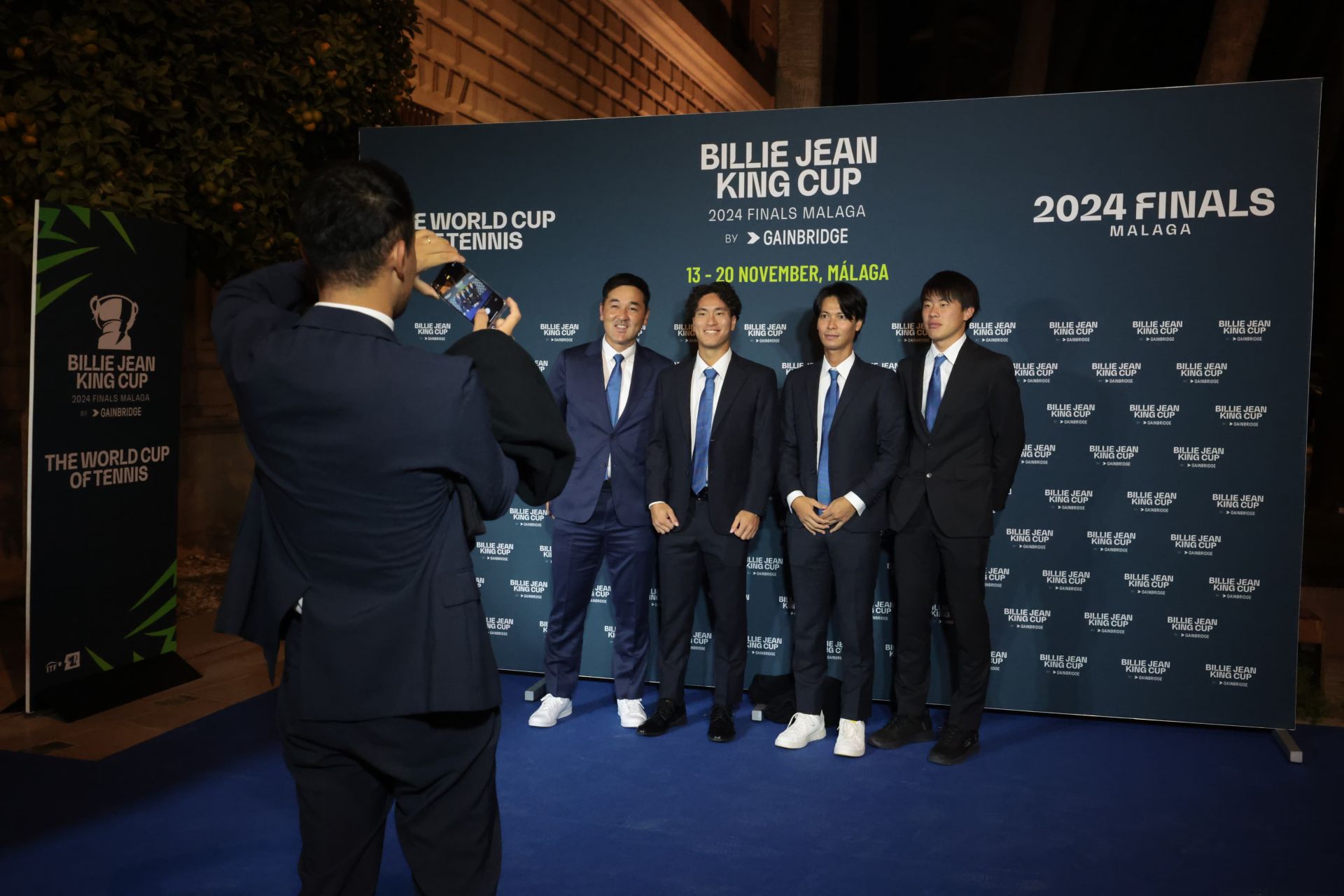 Los equipos de la Billie Jean King Cup de tenis se ponen de largo en el Museo de Málaga