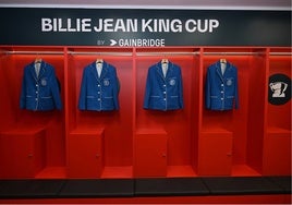 Las chaquetas 'Billie Blue' con las que se vestirán las ganadoras de la Billie Jean King Cup.