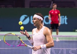 Nadal, en su último entrenamiento antes del España-Países Bajos de cuartos de final de la Davis.