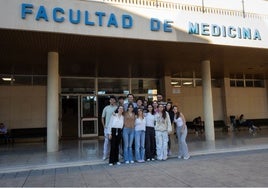 Estudiantes de la Facultad de Medicina