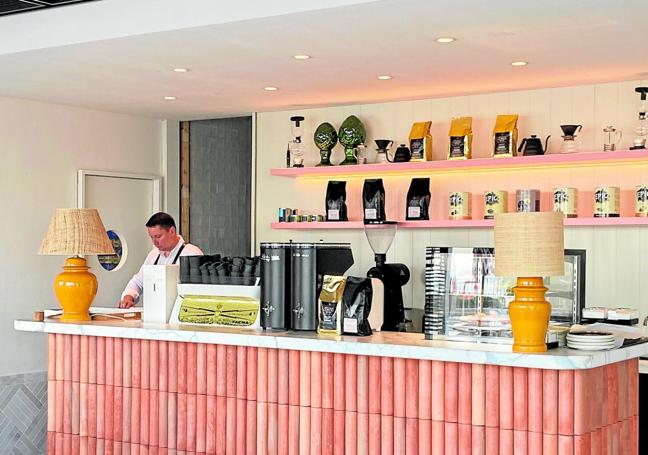 Qahwa, el rincón de café de especialidad en El Fuerte Marbella.