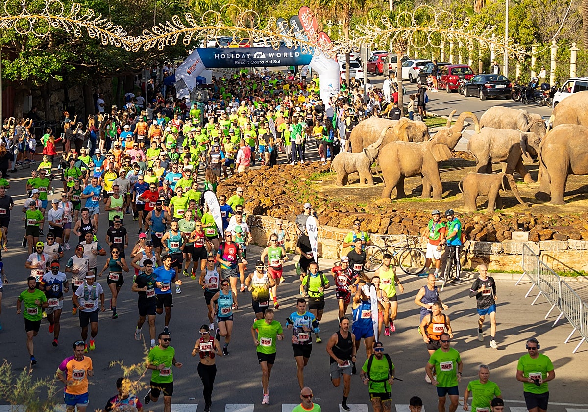 Éxito de participación en la IX Carrera Solidaria Holiday World