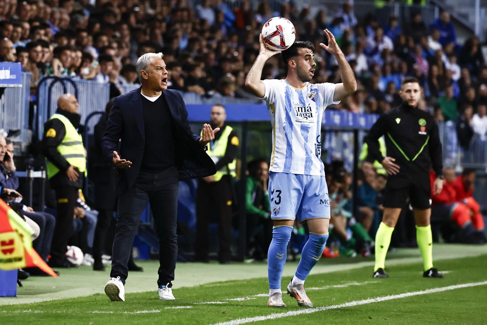 El Málaga - Racing, en imágenes