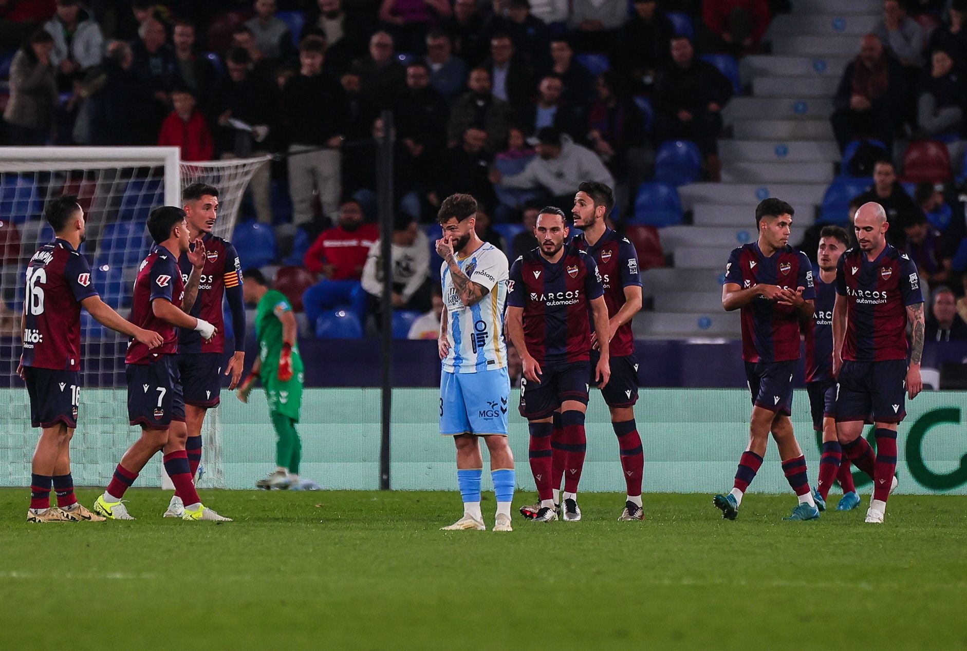 El Levante-Málaga, en imágenes