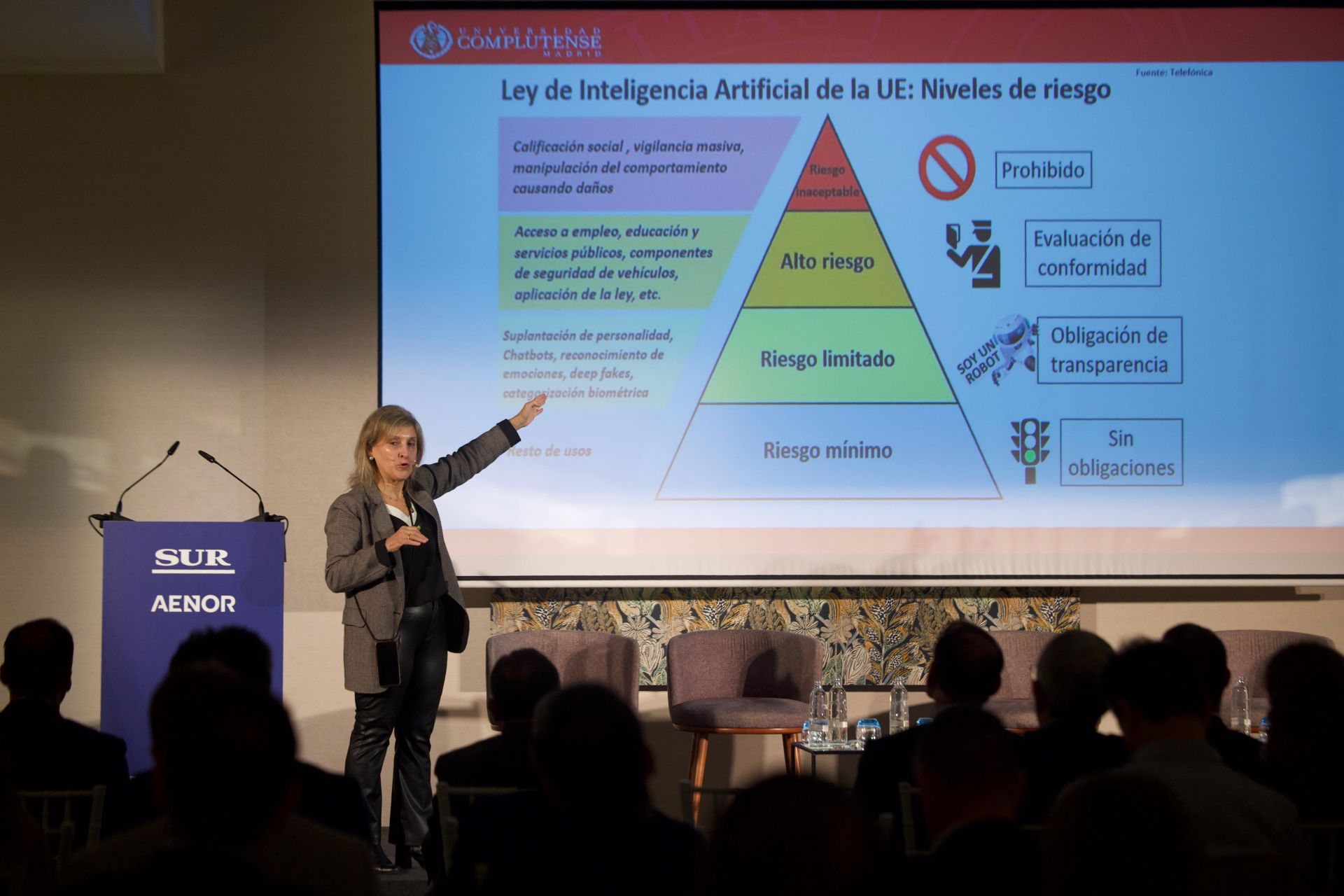El foro de SUR: &#039;IA y ética: claves de un debate imprescindible para el futuro&#039;, en imágenes