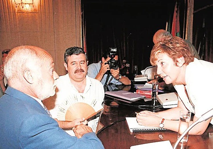 Martín Toval, Romero y Villalobos, en los años noventa en el Ayuntamiento de la capital.