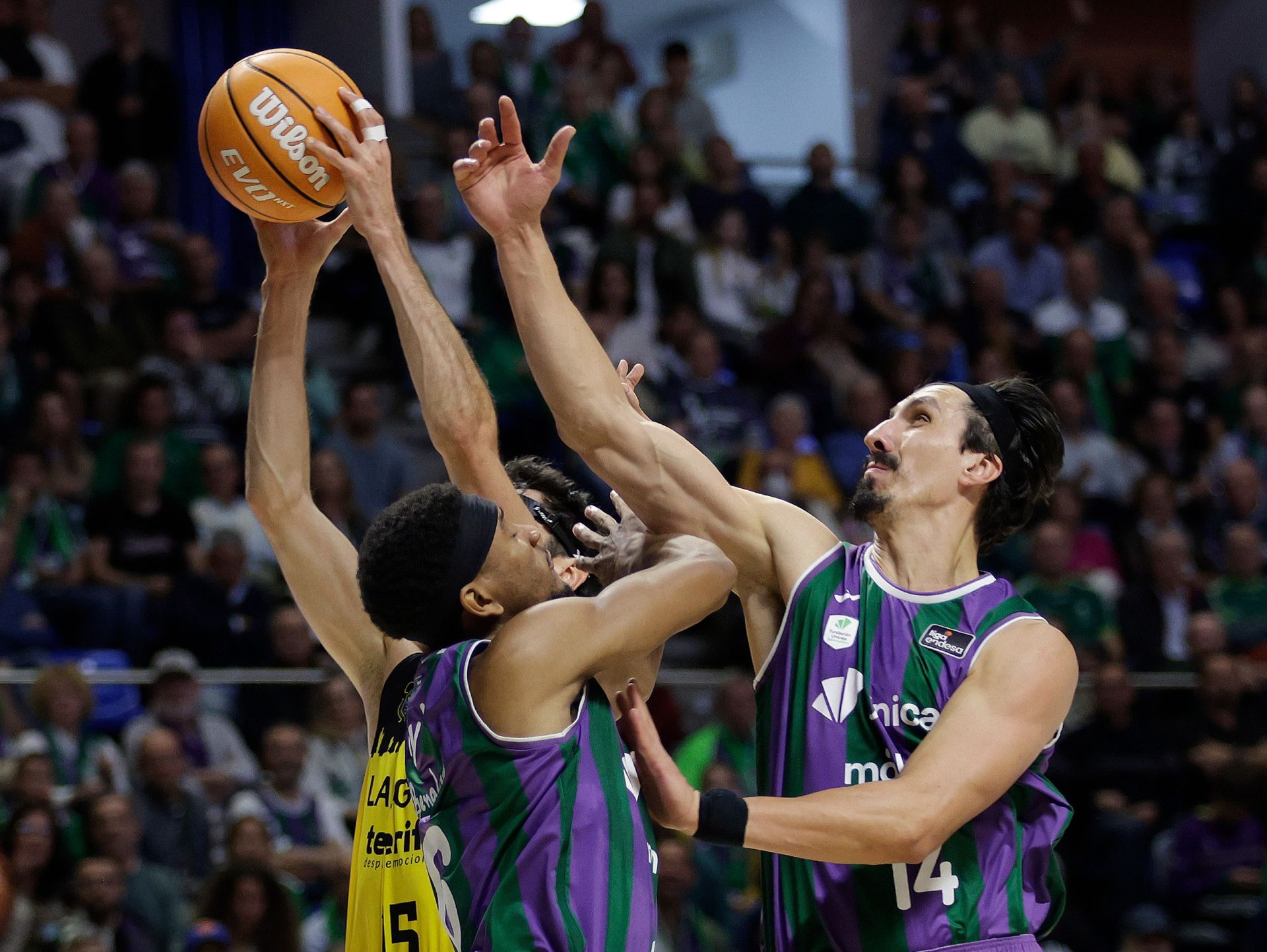 El Unicaja-Tenerife, en imágenes