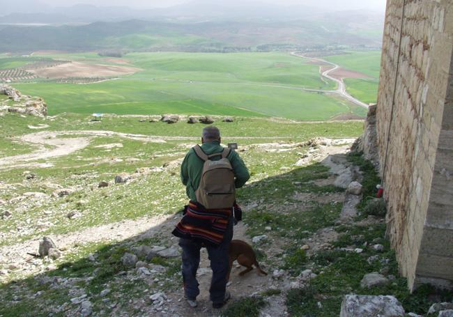 Precaución. Desde el castillo de la Estrella se tiene una buena perspectiva de esta fértil vega.