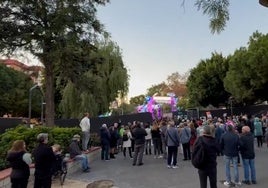 Asistentes a la protesta de este domingo.