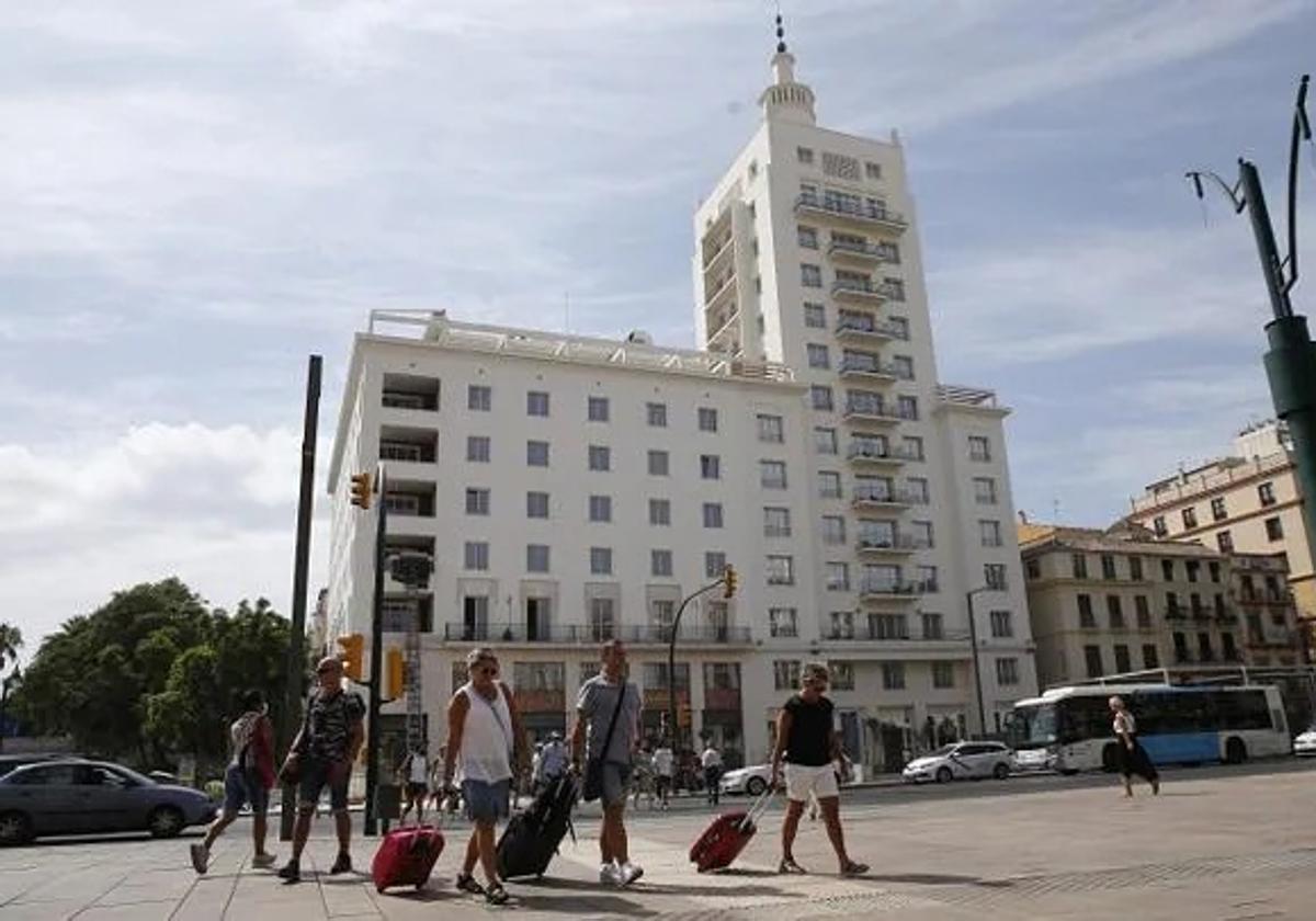 Desalojan el Hotel Soho Boutique en mitad de la noche