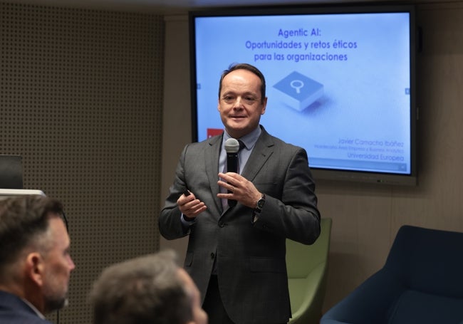 Javier Camacho, vicedecano de Dirección de Empresas y Business Analytics de la Universidad Europea.