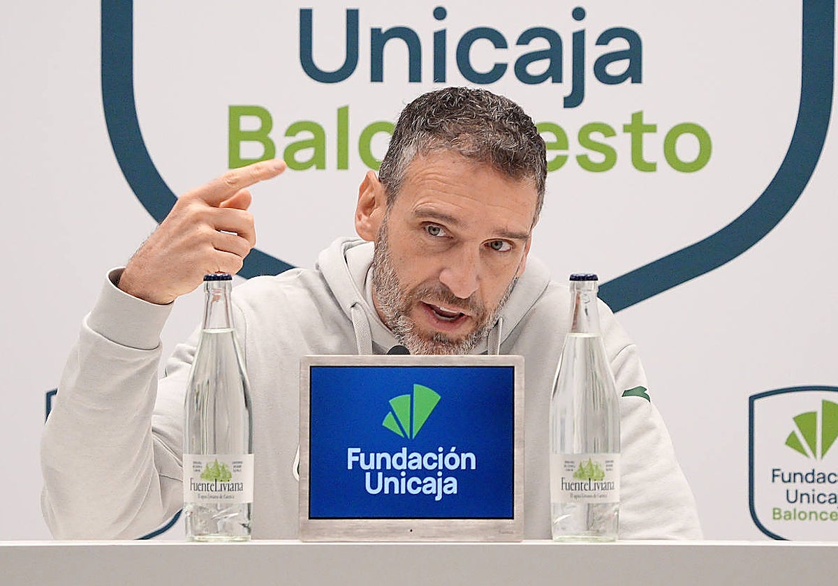 Ibon Navarro, durante la rueda de prensa que ofreció este viernes.