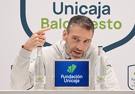 Ibon Navarro, durante la rueda de prensa que ofreció este viernes.