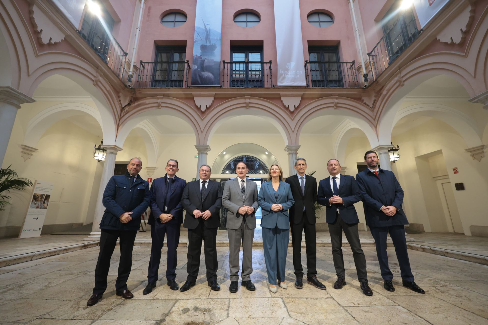 Encuentro con Carolina España, consejera de Economía y Hacienda de la Junta de Andalucía