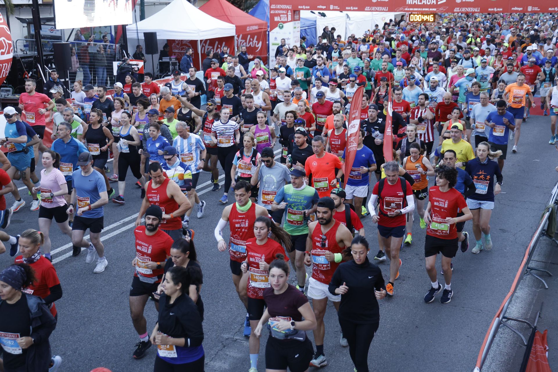 Las mejores imágenes del Generali Maratón de Málaga 2024