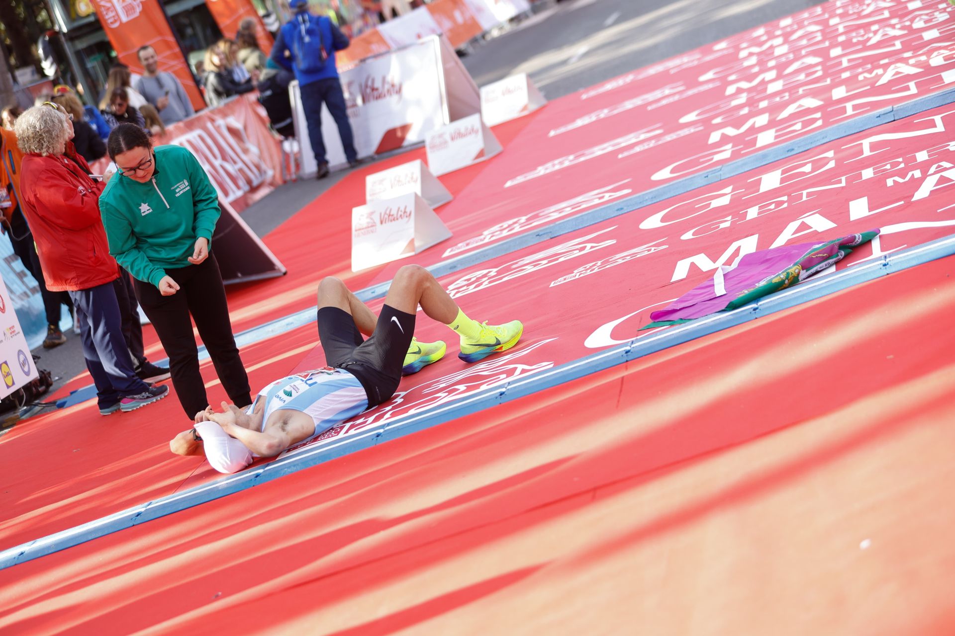 Las mejores imágenes del Generali Maratón de Málaga 2024